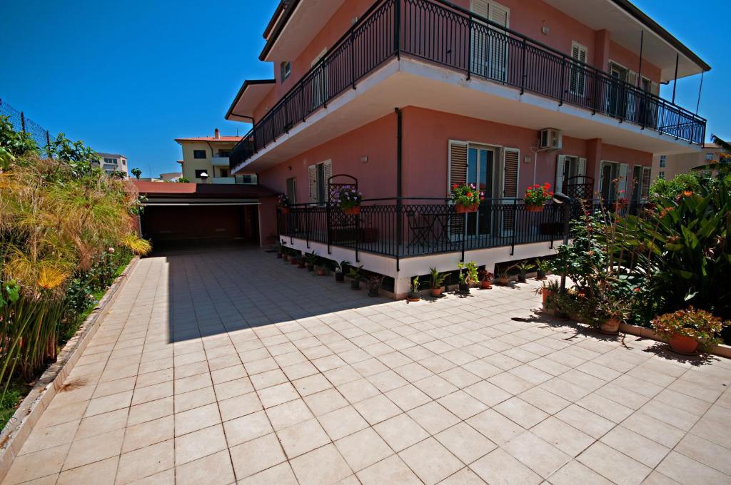 Bed and Breakfast Kosmos Syracuse Exterior foto